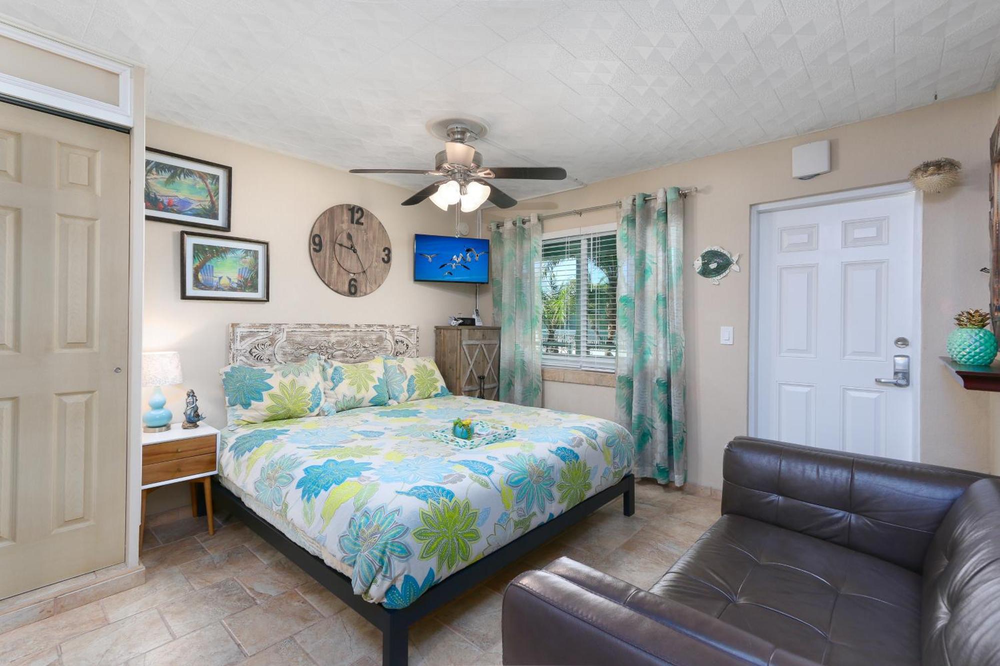 Tropic Terrace Hotel St. Pete Beach Exterior photo